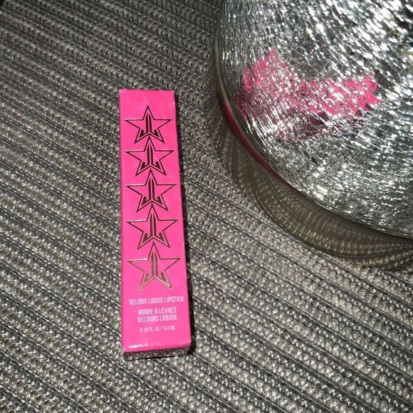 JEFFREE STAR COSMETICS Christmas Cookie Velour Liquid Lipstick NEW - Picture 3 of 5